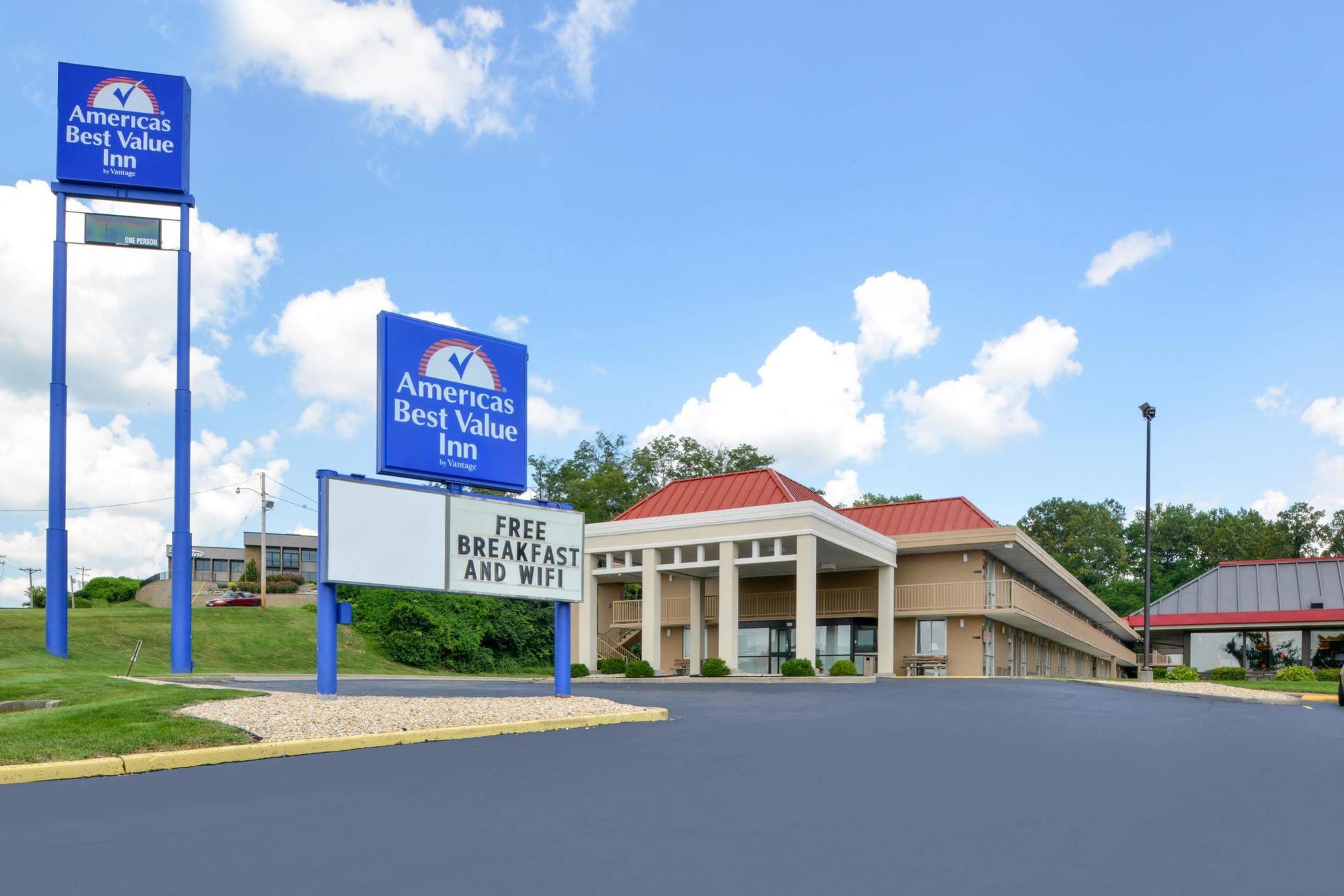 Americas Best Value Inn - Collinsville / St. Louis Exterior photo